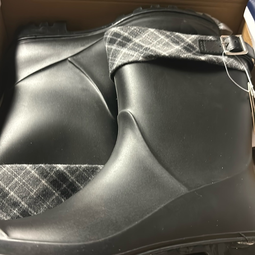 Henry ferrera girls rain boots size 7 new with tag